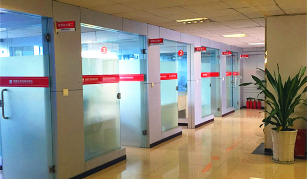 1527651516122872.jpg 1527650799266022.jpg